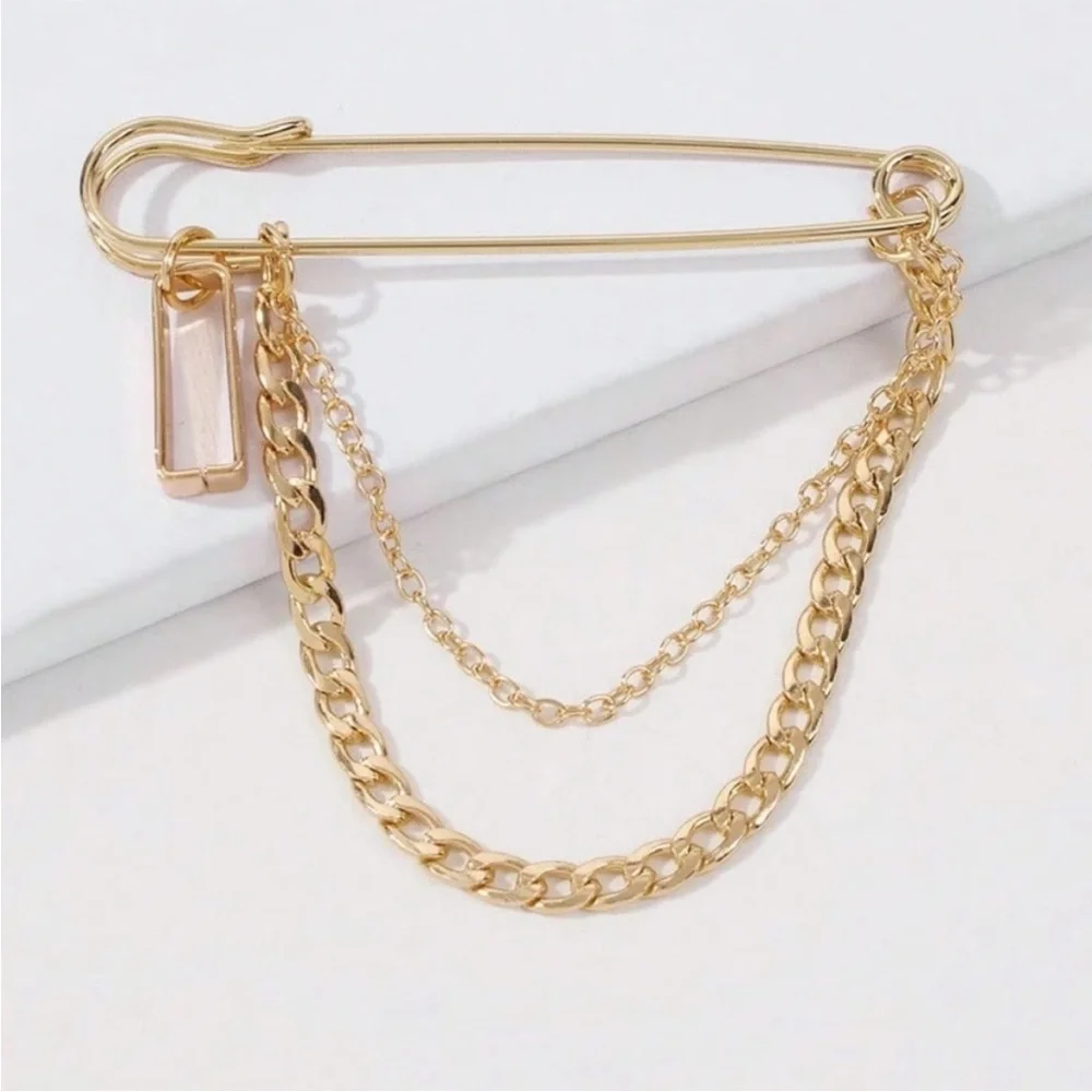 Maison Double Chain Gold Brooch